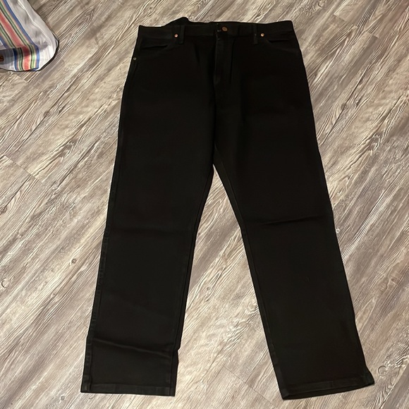 Wranglers Men’s 13 MWZ 40x32 Cowboy Cut Jeans - Picture 3 of 5